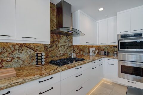 vacation rental with chef's kitchen