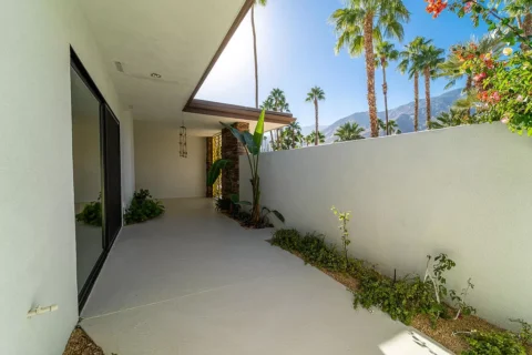Palm Springs vacation rental with lots of privacy